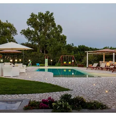 Villa Clicksardegna Alghero Villa A 5 Km Dal Mare Airco Con 5 Camere E 5 Bagni