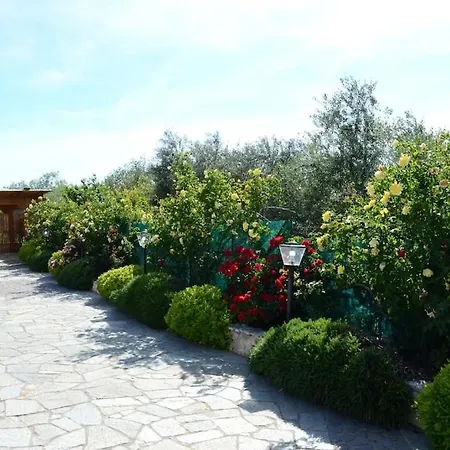 Villa Clicksardegna Alghero Villa A 5 Km Dal Mare Airco Con 5 Camere E 5 Bagni *