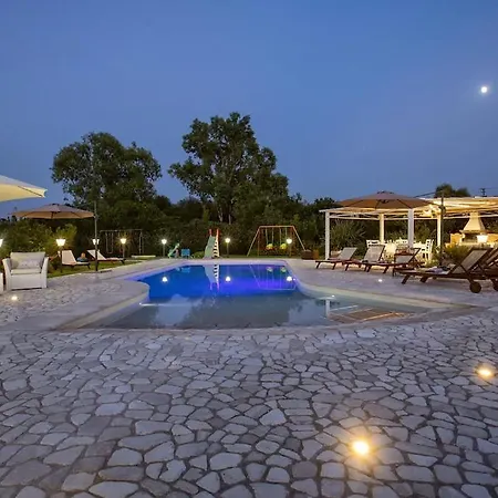 Villa Clicksardegna Alghero Villa A 5 Km Dal Mare Airco Con 5 Camere E 5 Bagni