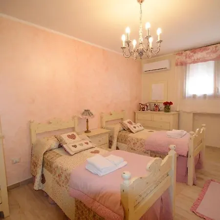 Villa Clicksardegna Alghero Villa A 5 Km Dal Mare Airco Con 5 Camere E 5 Bagni